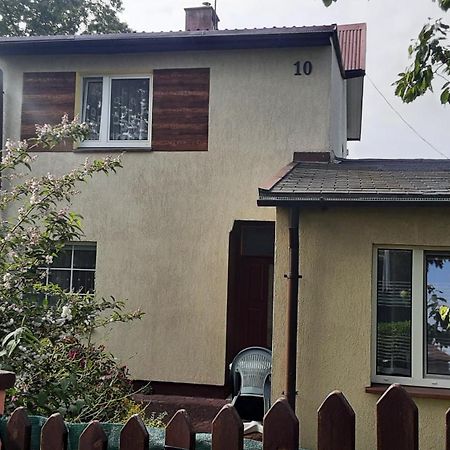 Dom Wakacyjny U Mirka Ustka Exterior foto