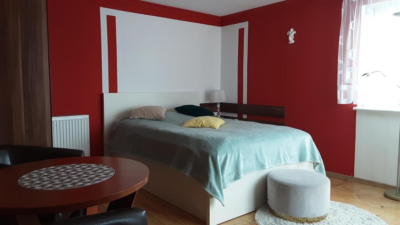 Dom Wakacyjny U Mirka Ustka Exterior foto